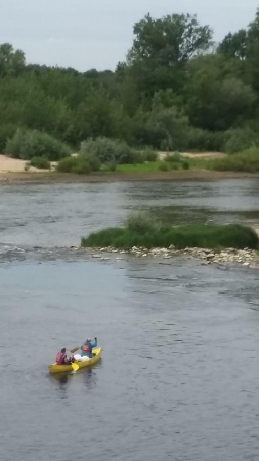 Gite De La Galerie Du Pont La Charite Bagian luar foto